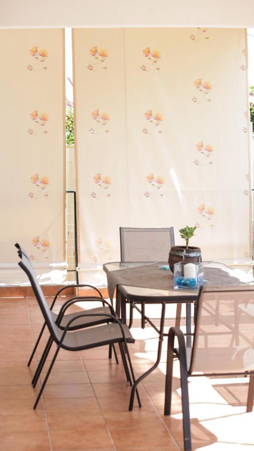 Marialena House Villa เนอาปลายา ภายนอก รูปภาพ